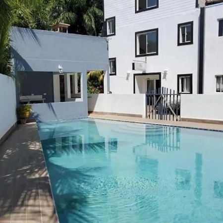 Hotel Marina Roatan מראה חיצוני תמונה