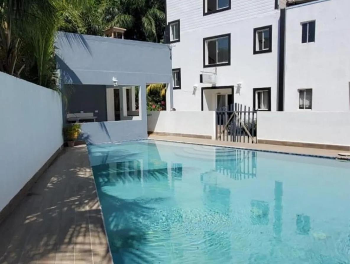 Hotel Marina Roatan מראה חיצוני תמונה